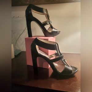 michael kors heels
